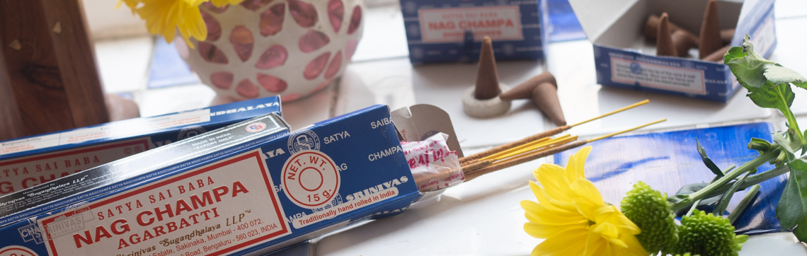 Original Satya Sai Baba Nag Champa Incense Sticks from Bangalore - 40 grams, Satya Sai Baba Nag Champa Original & Superhit Incense Sticks, Cones &  Fragrance, Incense & Fragrance